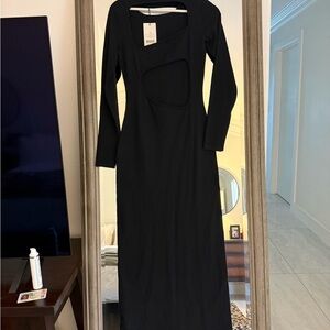 Naked NWT Elegant knitted Black Long Sleeve Dress